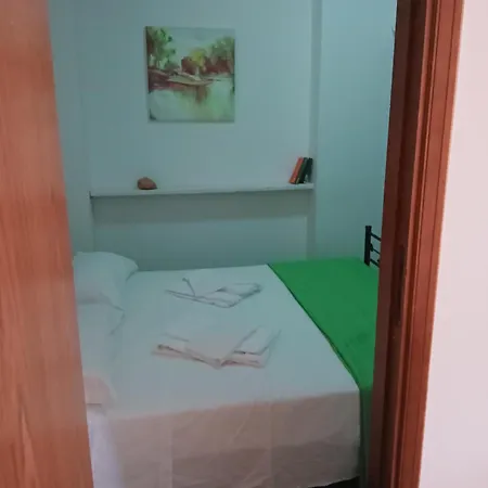 Appartamento Camera Privata Con Bagno E Cucinino Vieste